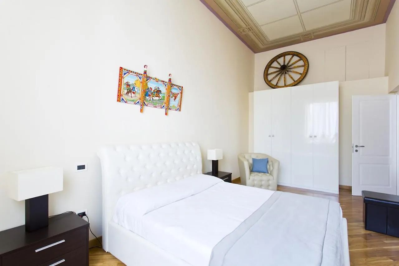 Quattro Canti Luxury Apartment Palermo